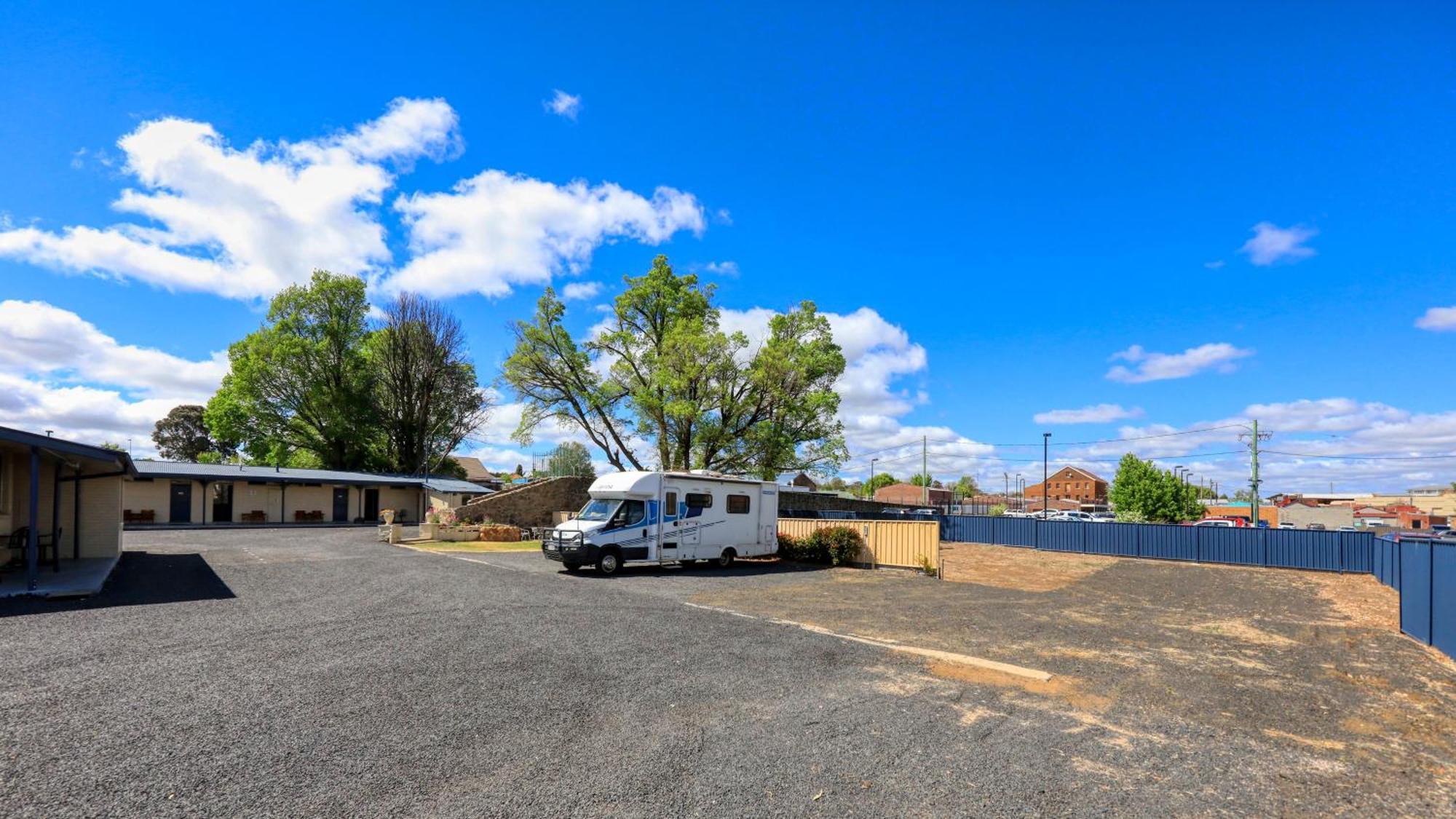 Cbd Gi Motel Glen Innes Extérieur photo